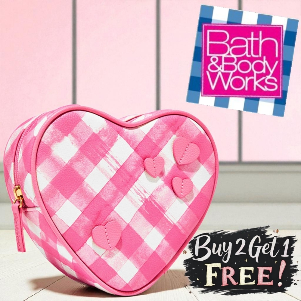 Bath & Body Works Pink & White Gingham Print Heart Shaped Cosmetics Bag
